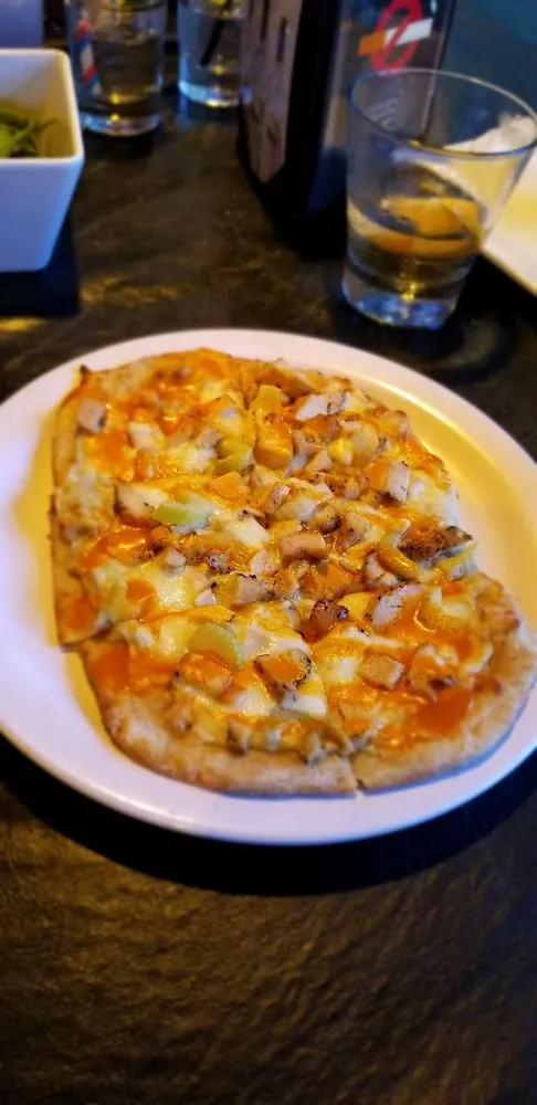 Buffalo Chicken Flatbread