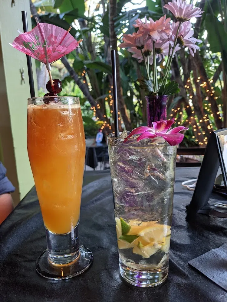 Hurricane and White Sangria